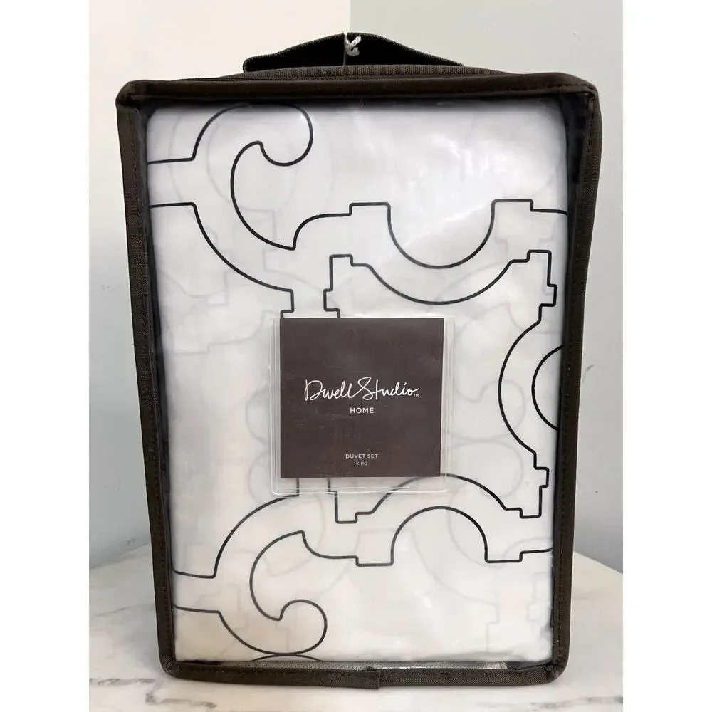 New in Package - Discontinued DwellStudio Sketch Ink/Pearl King Duvet Set